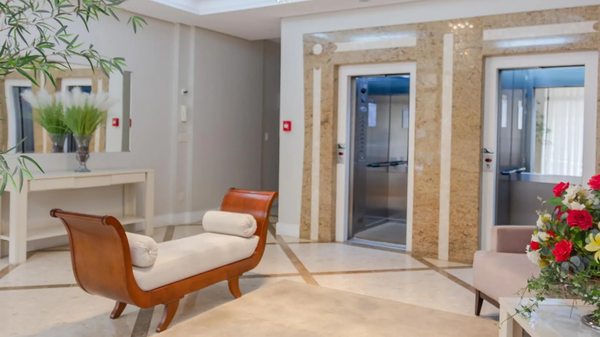 Apartamento Elegancia Classica A 1 Quadra Da Praia Em Bc N704 Balneário Camboriú Brasil