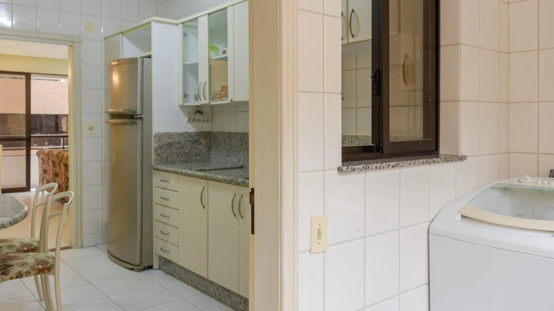 Apartamento Elegancia Classica A 1 Quadra Da Praia Em Bc N704 Balneário Camboriú